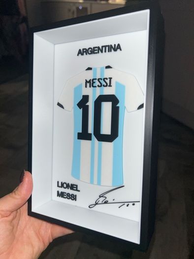 Lionel Messi - 3D Jersey Frame
