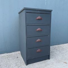 Vintage 4-Drawer Bedside Chest - Farrow & Ball Railings