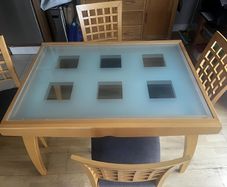 Calligaris Table and chairs