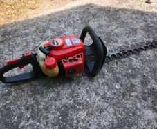 Hedge trimmer