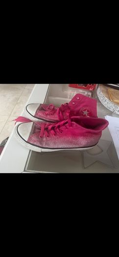 Converse Trainers High Tops Size 3