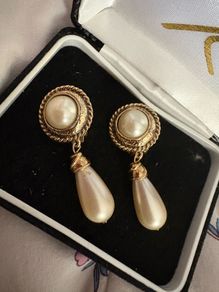 vintage clip on earrings