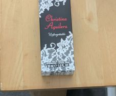 Christina Aguilera Unforgettable perfume for sale 30ml