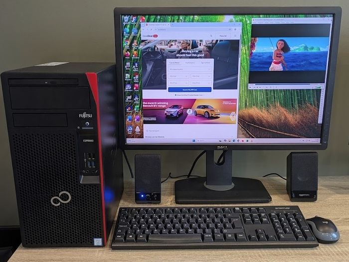 Fujitsu Esprimo Tower PC with Intel i7-7700 CPU 1TB 16GB DDR4 24" LCD Win 11 Office 24 Pro, Wifi, Bluetooth