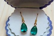 Brand new green teardrop earrings in a shell gift box