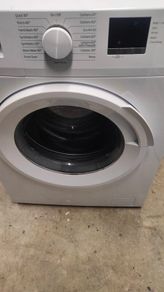 Beko washing machine 8kg 1200rpm like New