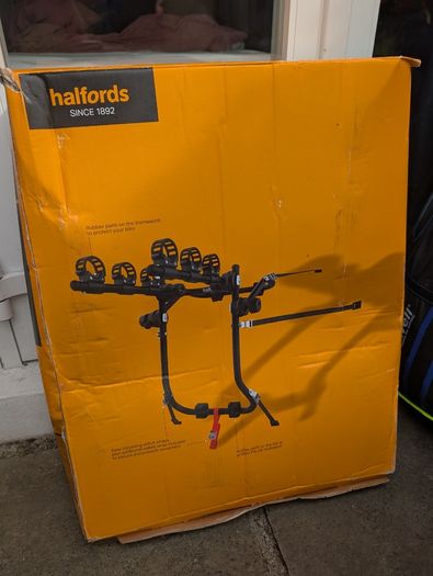 Halfords 3 Bike Rear Mounted Bike Rack