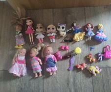 Assorted Girls Mini Toy Bundle