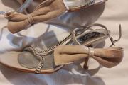 Brand new Schuh cream heels with bow detail