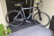 Kellys saphix hybrid Large 28 inch wheels 24 speed 21 inch frame