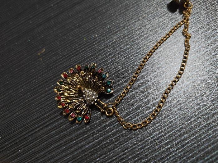 coat pin