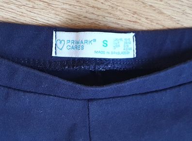 Size Small - A Pair of Navy 3/4 Length Leggings - Read Carefully