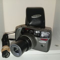 Samsung AF Zoom 105S 35mm Point & Shoot Film Camera Auto Focus Flash Macro