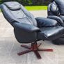 Leather couch and 2 chairs Image 4