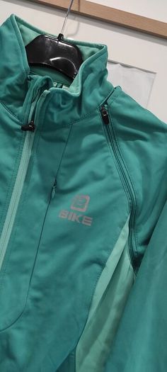 CRIVIT Womens Green Jacket Size 14-16 Zip