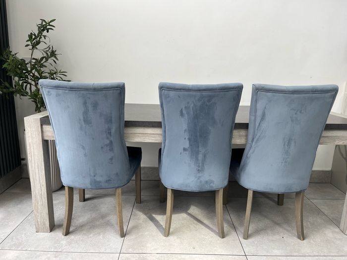 Dining Chairs - 5 chairs -
