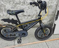 black Batman 14-Inch Bat Bike