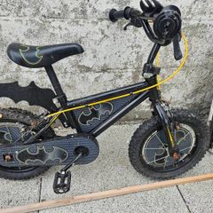 black Batman 14-Inch Bat Bike