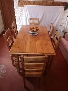Pine Kitchen Table and 6 chairs