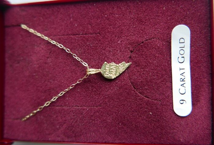 9K Yellow Gold 375 I Love You Piece of My Heart Puzzle Pendant Necklaces L9" - 0,68g
