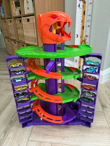 hot wheels mega garage