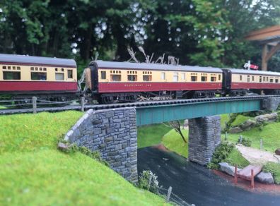00 gauge coaches