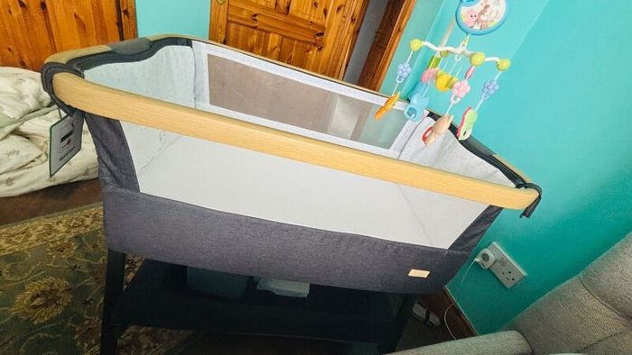 Baby crib