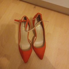 Ladies heels