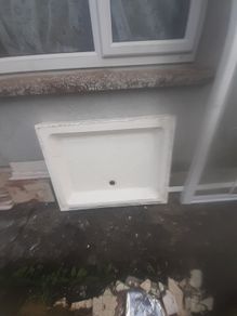Shower tray