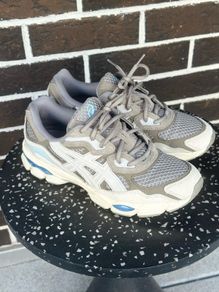 ASICS GEL-NYC trainers worn once,like new