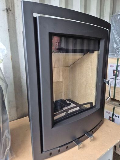 Henley stove