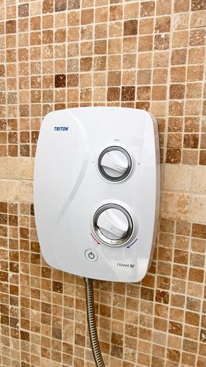 Triton Novel SR thermostatic POWER shower
