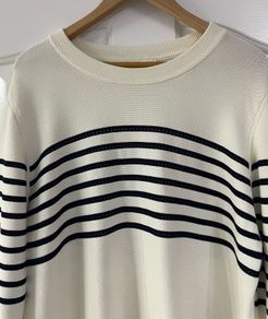 Like New: Ladies Jumper (Size XL)