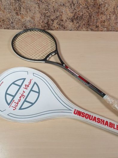 Vintage JAHANGIR KHAN Unsquashable The Conqueror Signiature Squash Racket graphite