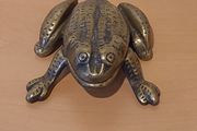 Antique solid brass frog, ashtray or earring holder