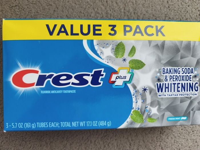 Crest 3 x Toothpaste Whitening Baking Soda and Peroxide,