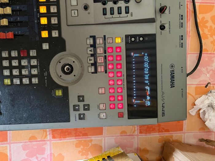 Yamaha AW4416 Professional Audio Workstation + CD-RW Drive