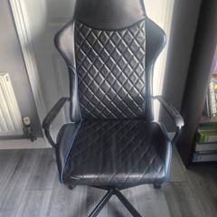 desk chair