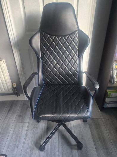 desk chair