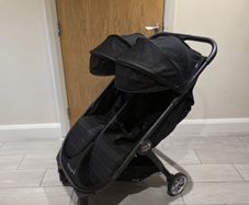 Baby Jogger City Mini tour double stroller very good condition perfrct for travel