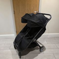 Baby Jogger City Mini tour double stroller very good condition perfrct for travel