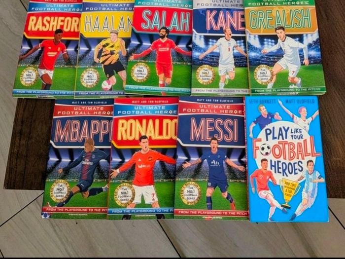 Books Football Heroes