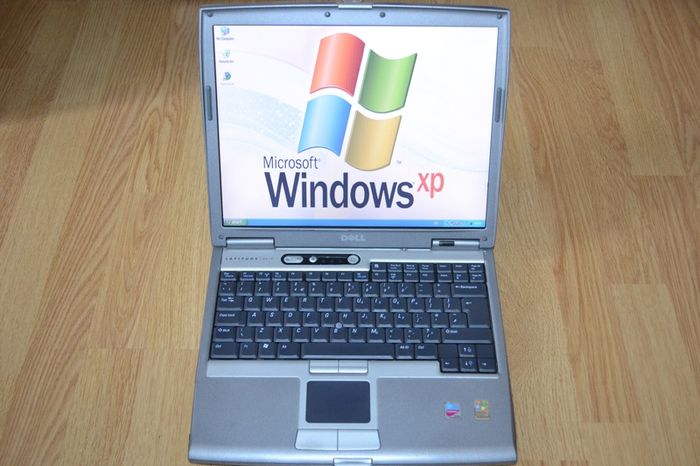 Dell Latitude D610 Windows XP Laptop