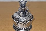 Teddy Bear Reading Trinket Holder