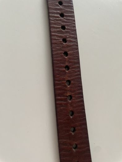 Vintage 1970's Thin Tooled Leather Peace Belt.