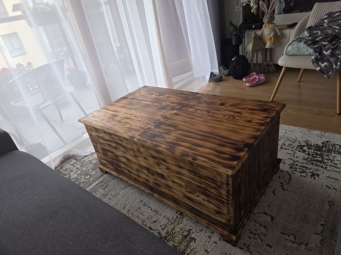 Coffe table with storage
