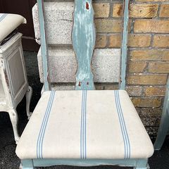 Dining chairs