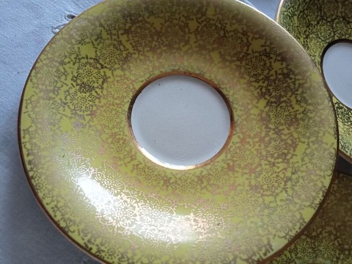 Rare Arklow Pottery saucers pattern 2453