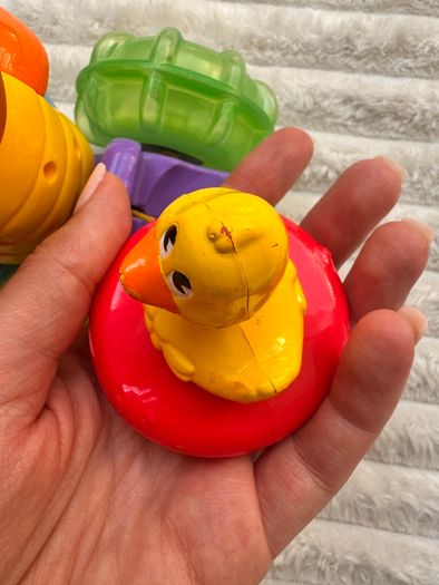 Sesame Street Ernie 2001 Splashin Trike Water Tub Tricycle Duck Part of the rope doesn't pull back completely Used Please see photos