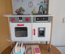 play kitchen